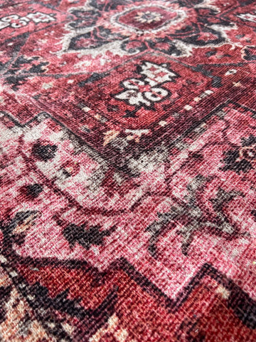 Tapis vintage lavable - Oria - Rouge / Rose